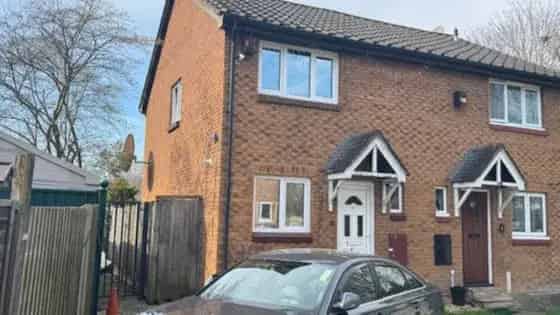 3 Bedroom House 63m² London Beckton