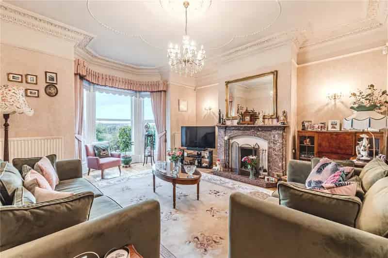 Five Bedroom Semi Detached House With Far Reaching Views