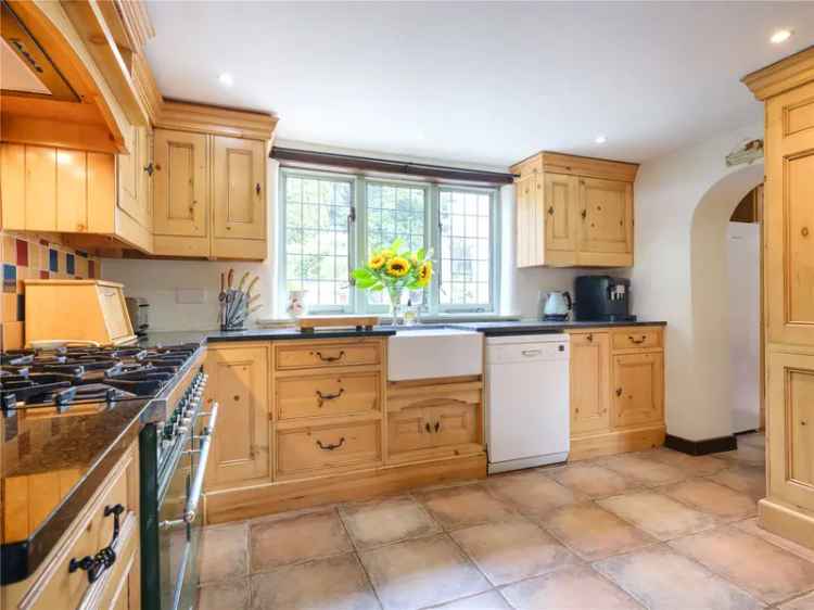 6 Bedroom Detached House Everleigh Marlborough