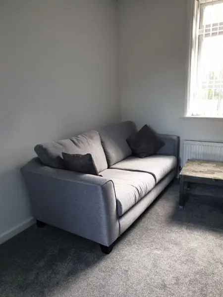 House For Rent in Sheffield, England