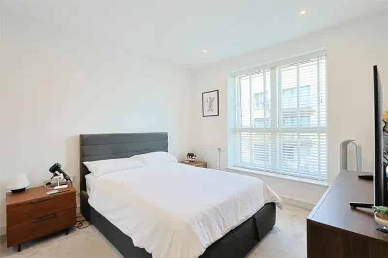 1 Bedroom Flat for Sale in Southall