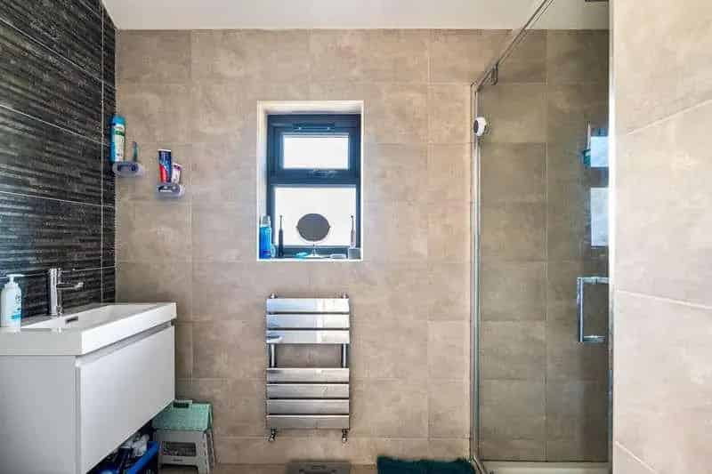 3 Bed Semi-Detached House for Sale in North Hykeham