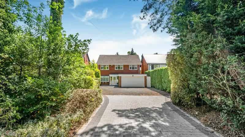 4 Bedroom Detached House for Sale Sutton Coldfield