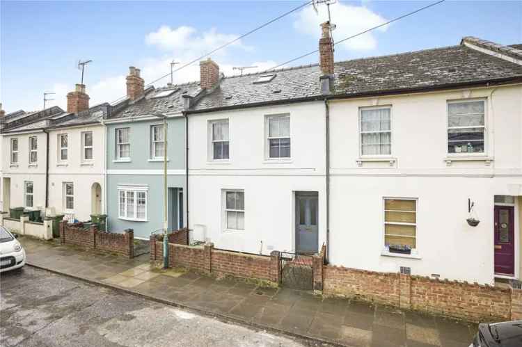 3 Bedroom Terraced House for Sale in Cheltenham and Cotswolds