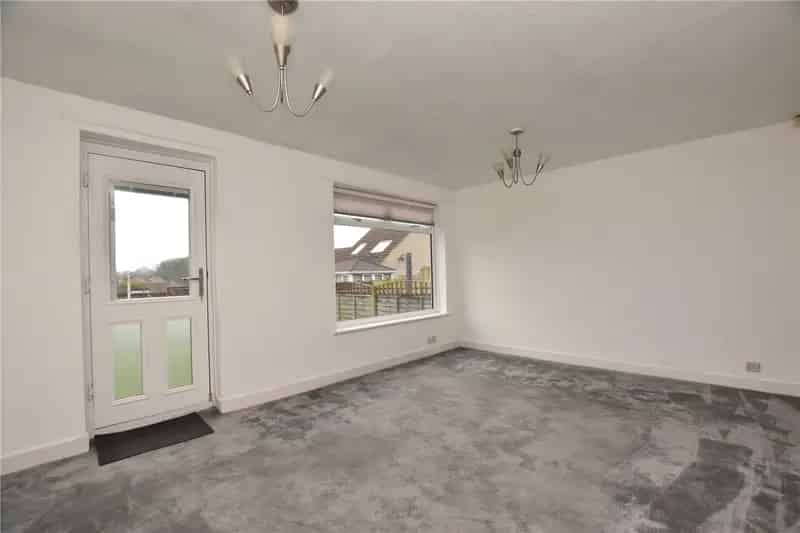 Three Bedroom House for Sale in Morley