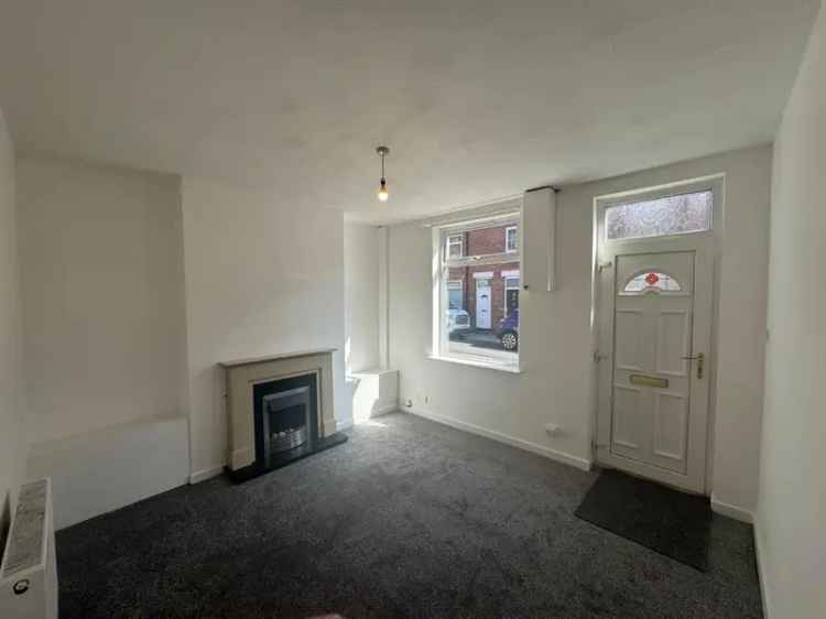 2 Bedroom House To Let - Modern, Spacious, Pet Friendly