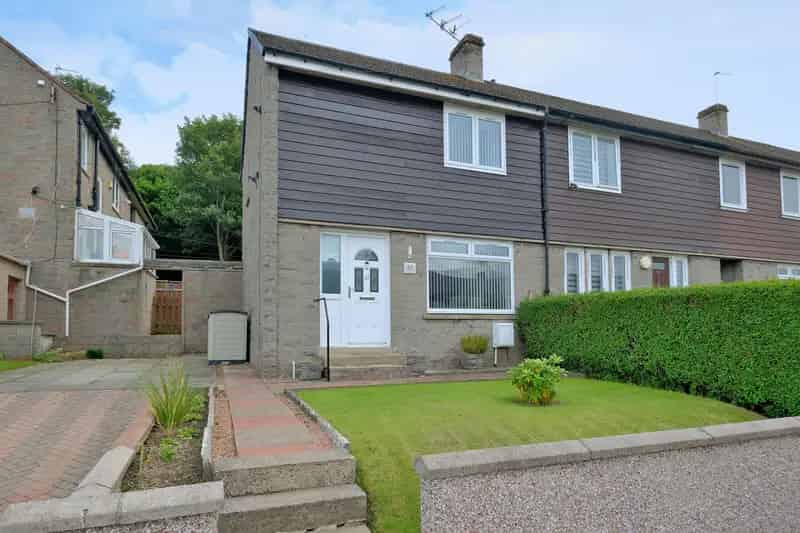 2 Bedroom End Terraced House for Sale in Kincorth