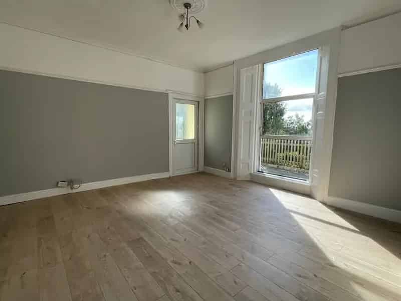 Flat For Rent , Lower Warberry Road, Torquay, England