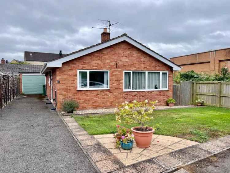 2 Bedroom Detached Bungalow for Sale
