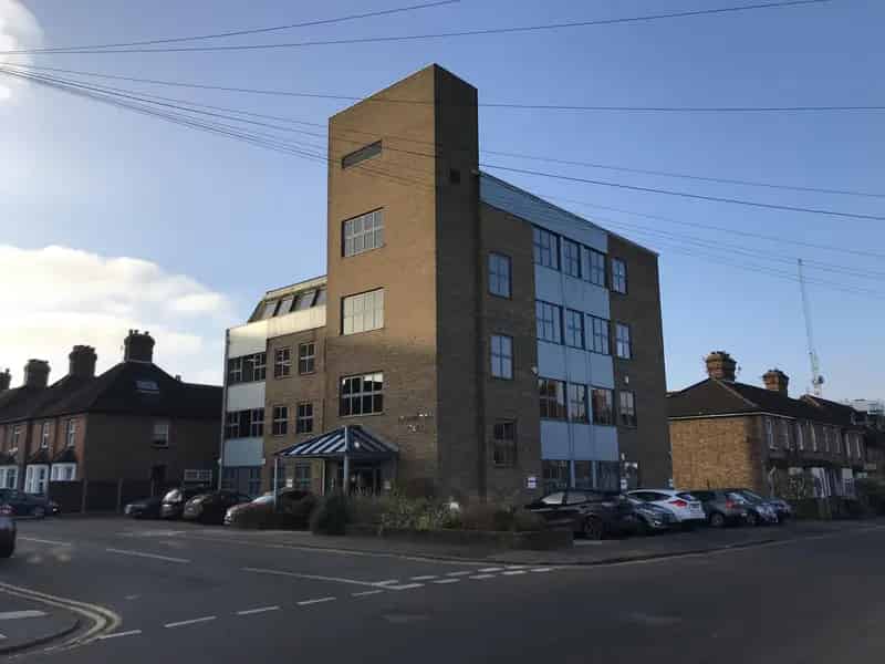 Town Centre Office Suite 6 Parking Spaces