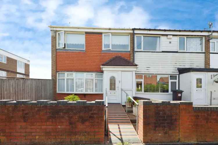 House For Sale in Metropolitan Borough of Solihull, England