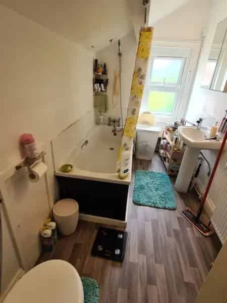 Flat For Rent , Bradford, England