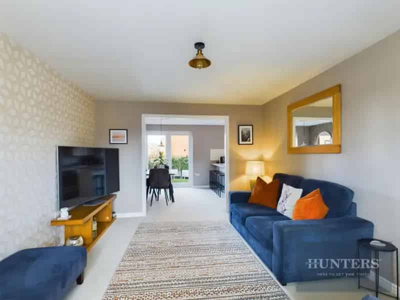 Four Bedroom Detached House For Sale