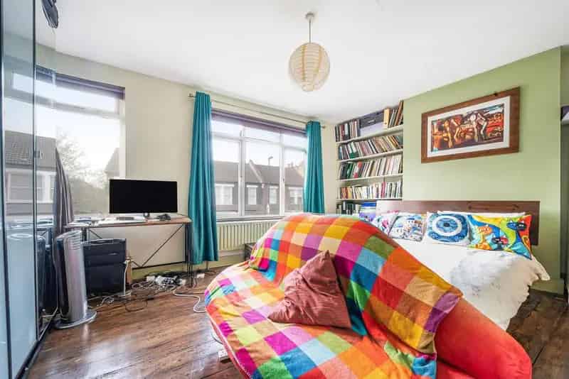 Three Bedroom Period House Near Ladywell Lewisham Stations
