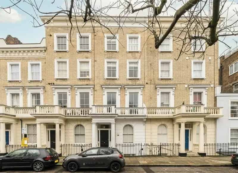 Pimlico 2-Bedroom Apartment Modern and Period Charm Near Victoria Station