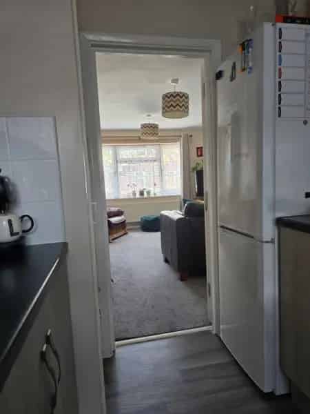 Spacious One Bedroom Apartment with Ample Storage Near Local Shops