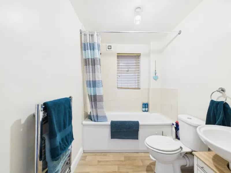 1 Bedroom Flat for Sale Kingswood Hanham