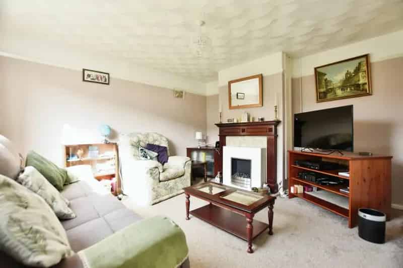 3 Bedroom House For Sale Near Schools and Amenities