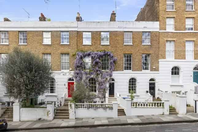 4 Bedroom House for Sale in Hyde Vale Greenwich