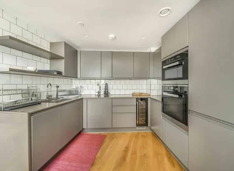 Flat For Sale , Crisp Road, London, England