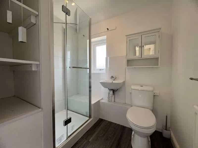 3 Bed Semi-Detached House for Sale