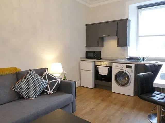 1 Bedroom Flat to Rent