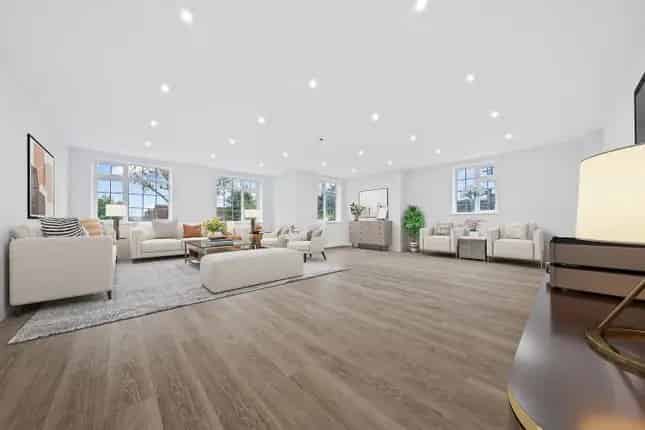 Detached House for Sale Addiscombe Road Croydon