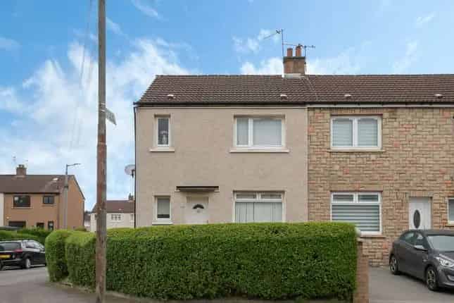 Two Bedroom End Terrace House for Sale Glasgow Wyvis Avenue