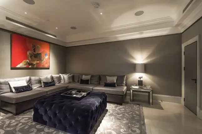 Luxury Duplex Apartment for Rent in Princes Gate London SW7