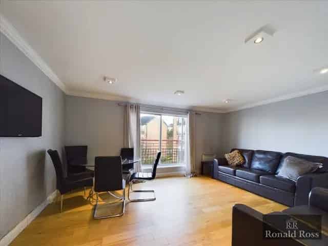 2 Bedroom Apartment for Sale in Tradeston Glasgow