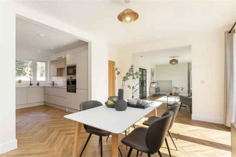5 Bed Detached House with Garage and Garden - Craigiehall Meadows