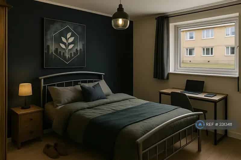 6 Bedroom Semi-Detached Student House