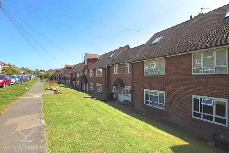 2 Bedroom Flat to Rent Lewes Road