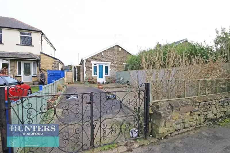 2 Bedroom Semi-Detached Bungalow for Sale