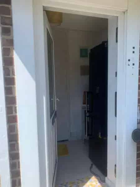 2 Bed Flat with Private Garden and Shed