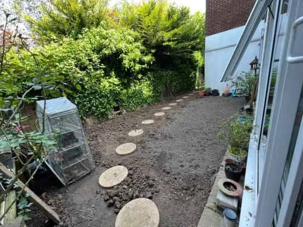 Ground Floor Studio Flat Swap - Near Worthing Town Centre