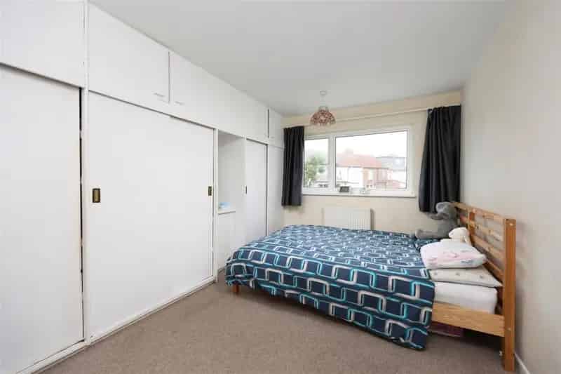 3 Bedroom Terraced House for Sale Near Horfield Common