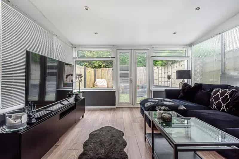 2 Bed Semi-Detached House for Sale