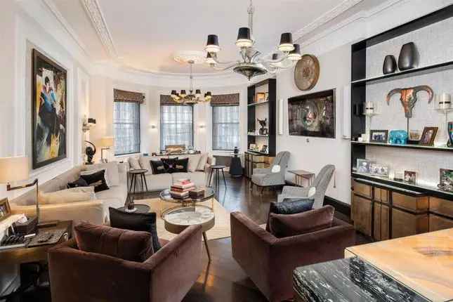 Flat to rent in Park Lane, Mayfair W1K