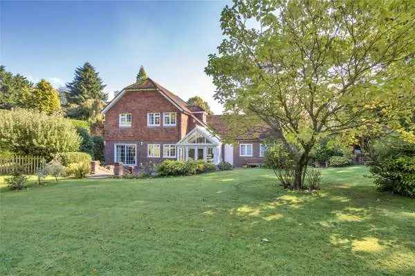 Family Home Ightham Semi Rural Position Over 1 Acre Garden