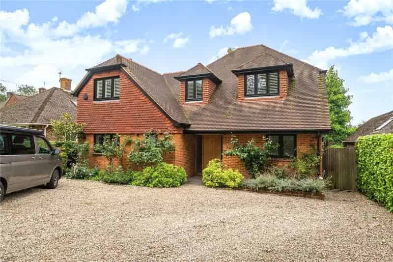 5 Bedroom House in Charter Alley