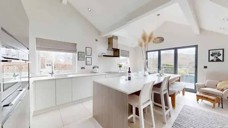 4 Bedroom Bungalow For Sale in Embsay