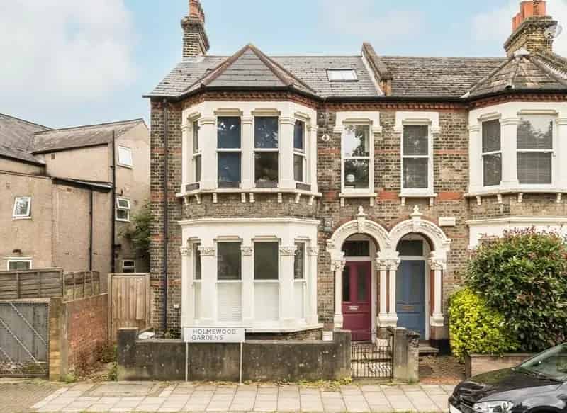 Two Double Bedroom Apartment for Professionals