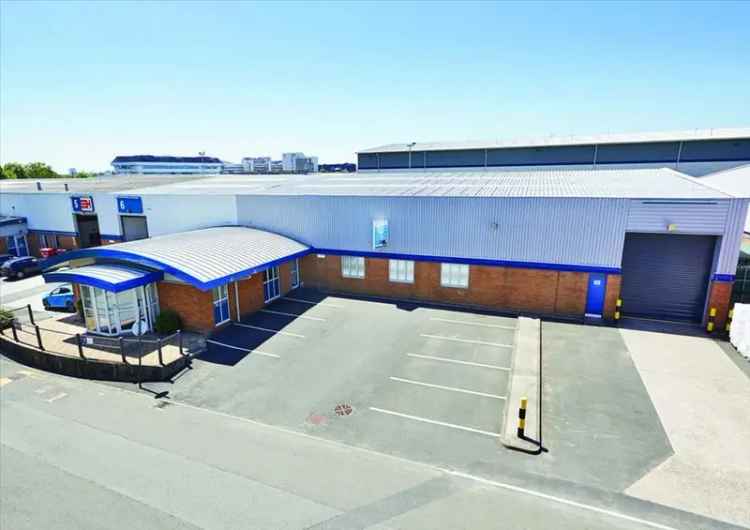 Industrial For Rent in Metropolitan Borough of Solihull, England