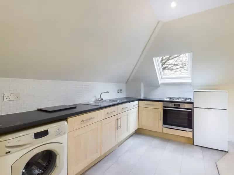1 Bedroom Flat To Rent Available May 30 2025