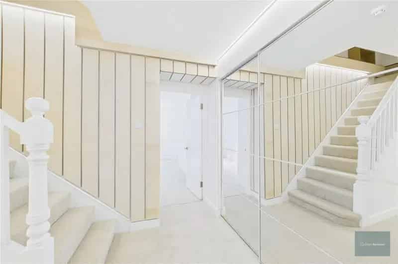 2 Bedroom Apartment for Sale in Bath City Centre