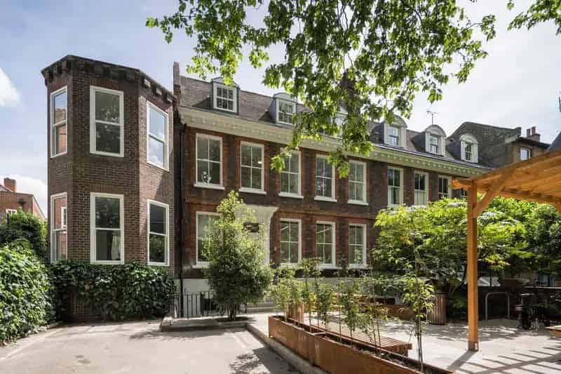 Bethnal Green Office Space: Brand New HQ Building with Outdoor Space