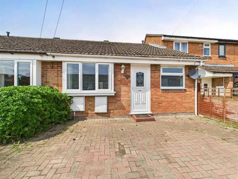 2 Bedroom Terrace Bungalow for Sale - Hardwicke
