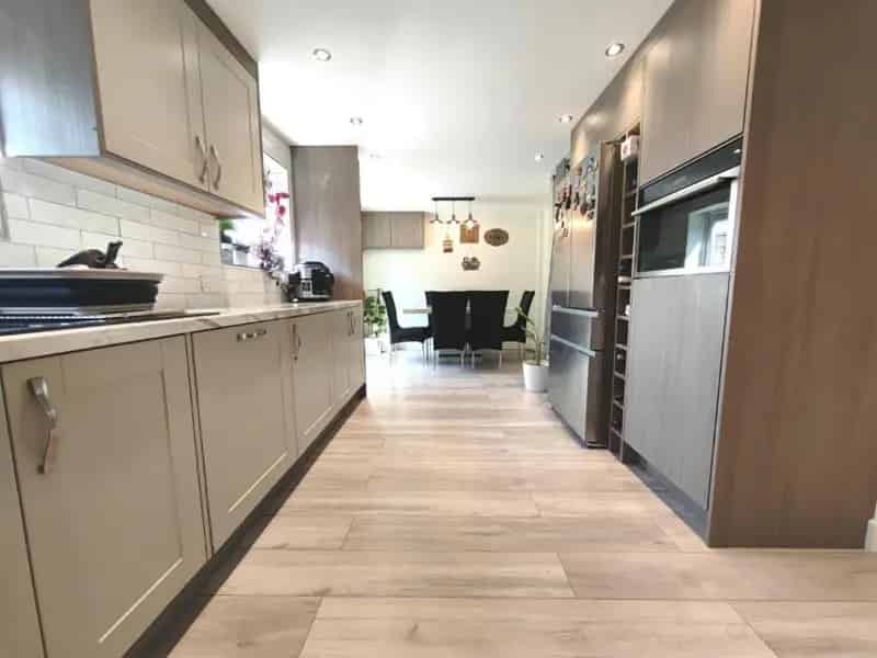 3 bed house for sale