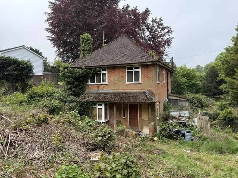 0.18 Hectare Site with Planning Potential